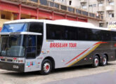 Jum Buss 320 com mecânica Scania da operdora de origem não identificada Brasilian (sic) Tour (foto: Krayon Klein / onebusbr).