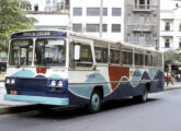 Pouco comum Veneza em chassi Cummins na frota da Transportes Mageli, de São João de Meriti (RJ) (foto: Donald Hudson / classicalbuses).