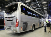 Rodoviário Roma R6, no stand da Mascarello na feira Lat.Bus 2024; este, como os demais ônibus expostos pela empresa, traziam chassis Mercedes-Benz (foto: LEXICAR).