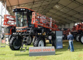 Novo pulverizador Boxer 2500 M, exposto no Show Rural Coopavel.