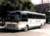 Diplomata em chassi Mercedes-Benz O-364 da Viação Casquel, de Avaré (SP), em fevereiro de 1982 deixando a antiga Rodoviária de São Paulo, pouco antes de sua desativação (foto: Fabio Dardes; fonte: João Marcos turnbull / onibusnostalgia).