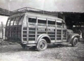 Caminhão leve International KB-5 1946-49 (também com três portas laterais) atuando no transsporte de Nova lima (MG) (fonte: Jason Vogel).